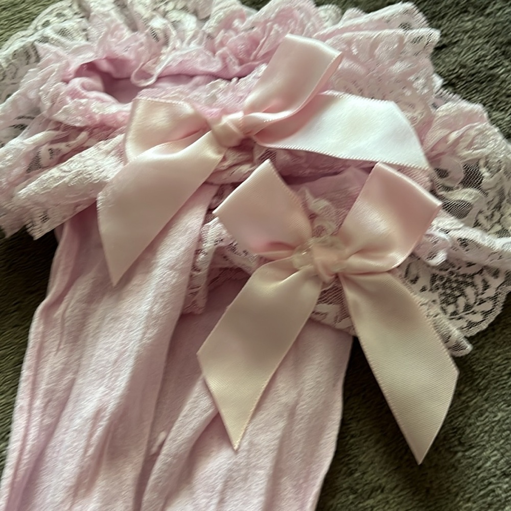 Baby pink long socks - Picture 2 of 2